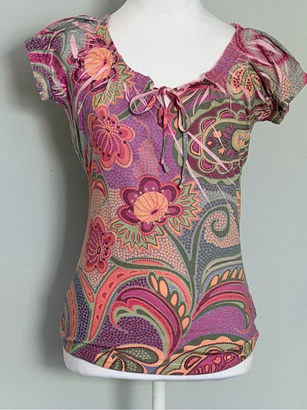 Vintage Y2K Yukiko Paisley Floral Tie Neck Boho Stretch Top Medium